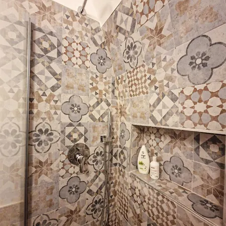 Tatil Evi Midblue Bari